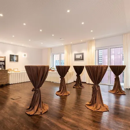 Allgaeu Art Szálloda Kempten