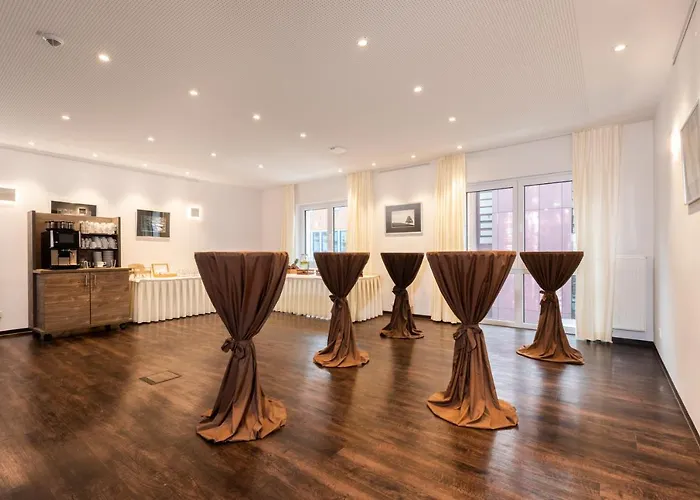 Allgaeu Art فندق كمبتن